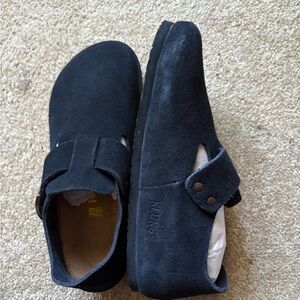 Klukge Men’s Black Suede Shoes Size 39/7